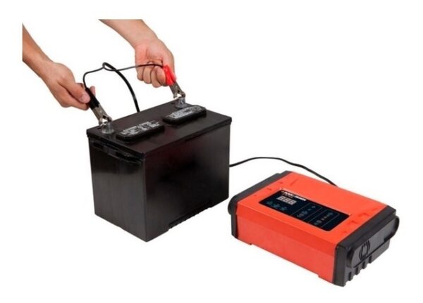 Cargador Bateria Inteligente 25a Black & Decker Auto Moto BC25-AR